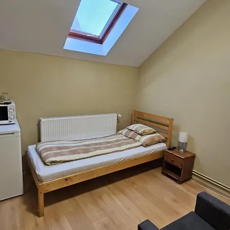 Rozsakert Apartmanhaz