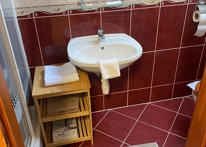 Pensiune Rozsakert Apartmanhaz Hajdúszoboszló