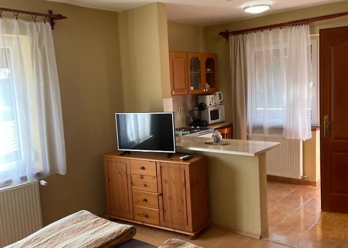 Rozsakert Apartmanhaz
