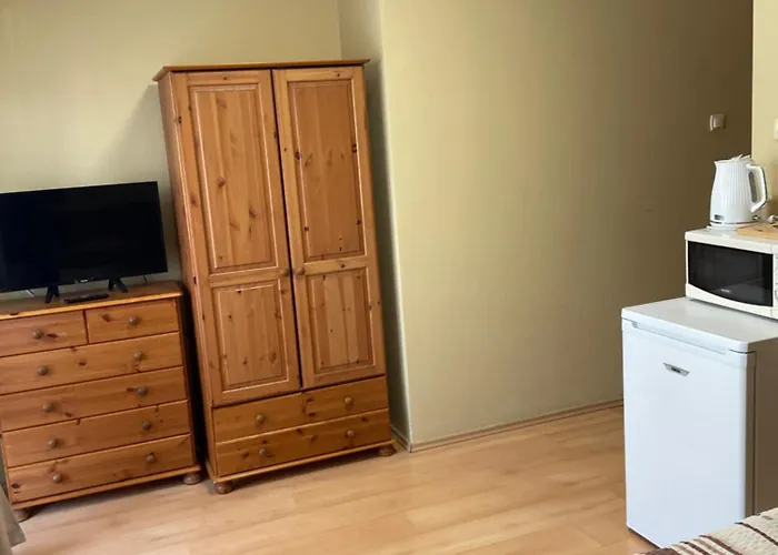 Pensiune Rozsakert Apartmanhaz