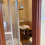 Rozsakert Apartmanhaz Guest house 3*