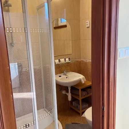 Rózsakert Vendégház 3*